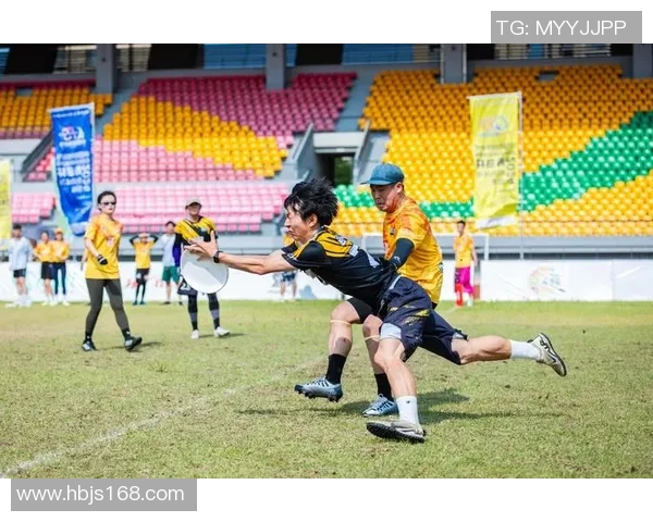 武汉飞盘队与深圳飞盘队赛后复盘实力对比分析与战术探讨